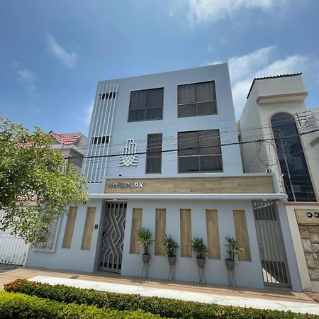 Novapark Kennedy Hotel Guayaquil Exterior foto